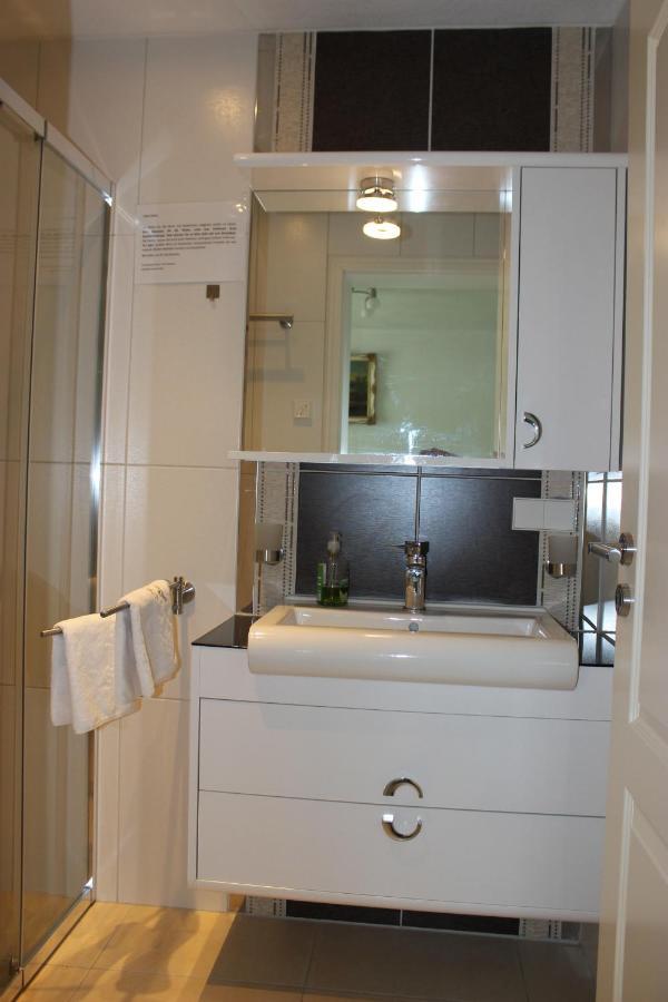 Bodensee Pension Uberlingen Esterno foto