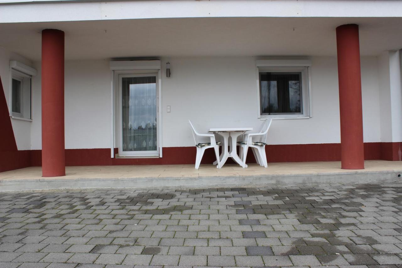 Bodensee Pension Uberlingen Esterno foto